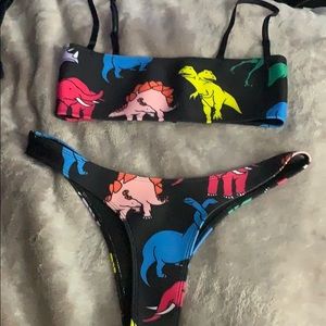 Hoaka X Pony swim set